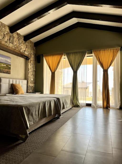 Private Villa At Blacksearama Golf & Villas Resort Baltsjik Buitenkant foto